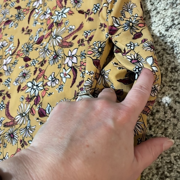 Floral Sleeveless Dress - Picture 4 of 8